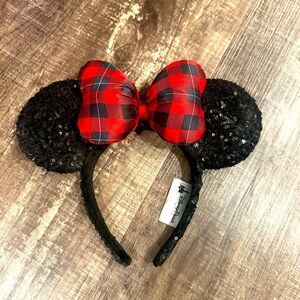 Minnie Mouse ears